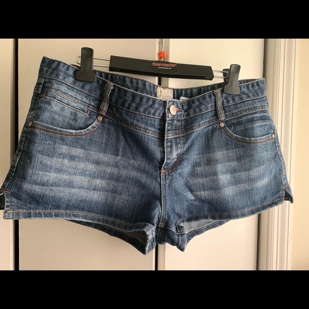 Mudd Jean shorts size 17
